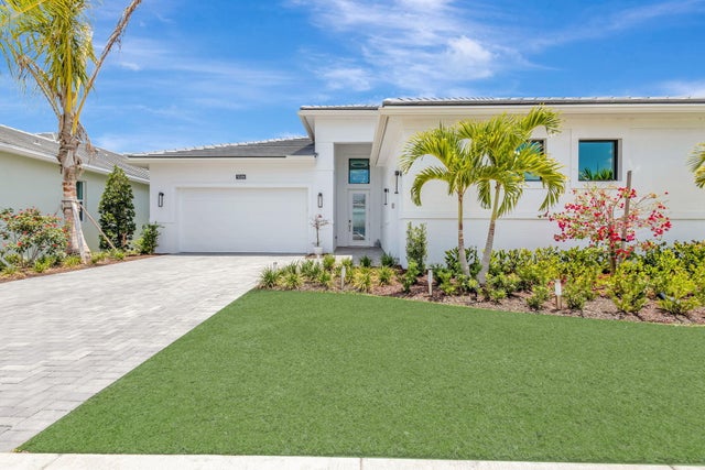 3 of 82 - 5320 Saint Armands Way, Westlake, FL