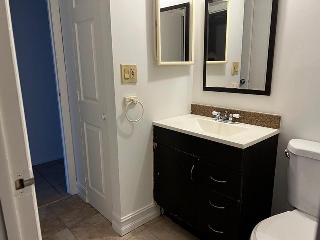 5 of 8 - 3101 N Country Club Drive #510, Aventura, FL