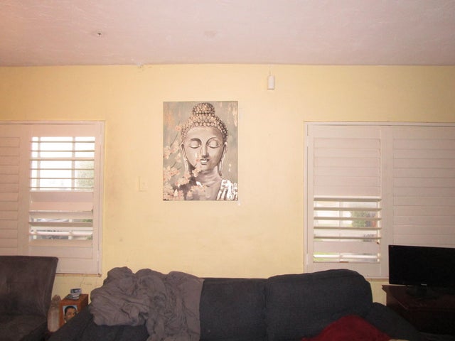 4 of 5 - 1145 W 27th Street, Riviera Beach, FL