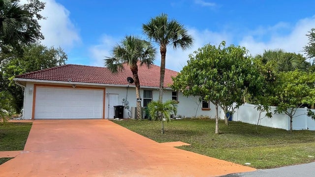2 of 14 - 2332 Sw Savona Boulevard, Port Saint Lucie, FL