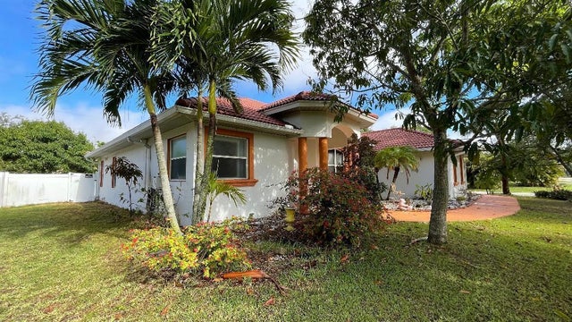 3 of 14 - 2332 Sw Savona Boulevard, Port Saint Lucie, FL