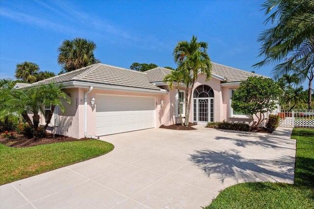 1 of 45 - 4922 Se Heartleaf Ter, Hobe Sound, FL