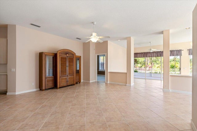 5 of 45 - 4922 Se Heartleaf Ter, Hobe Sound, FL