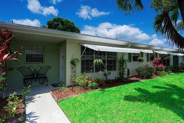 1 of 27 - 915 Savannas Point Dr #e, Fort Pierce, FL