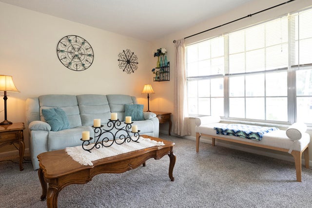 4 of 27 - 915 Savannas Point Dr #e, Fort Pierce, FL