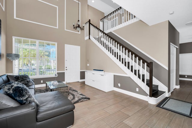 5 of 29 - 8122 Palm Gate Drive, Boynton Beach, FL