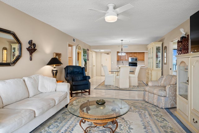 4 of 38 - 5047 N Highway A1a #1102, Hutchinson Island, FL
