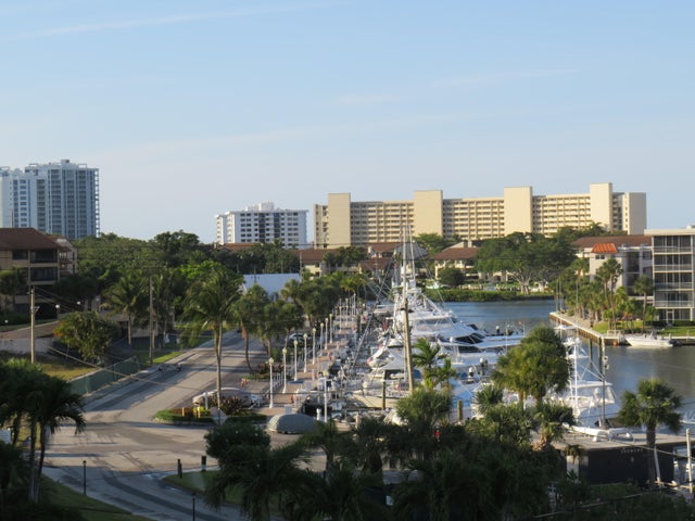 155 Yacht Club Drive #408, North Palm Beach
