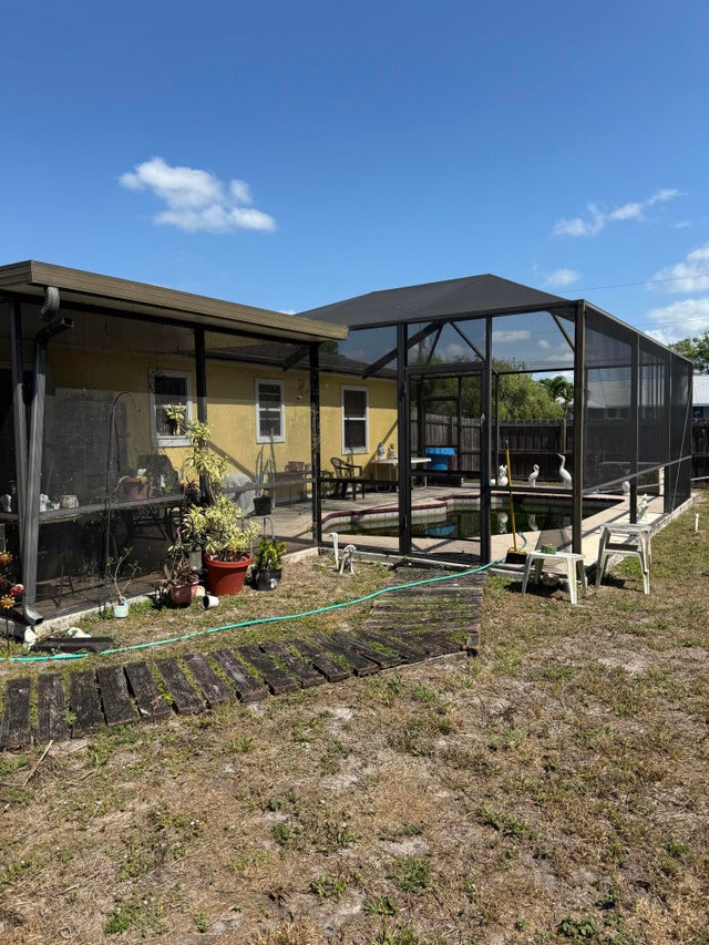 4 of 4 - 1701 Sw Cloverleaf Street, Port Saint Lucie, FL