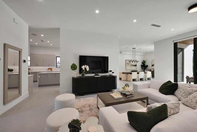 2 of 32 - 16694 Mosaic Place, Delray Beach, FL