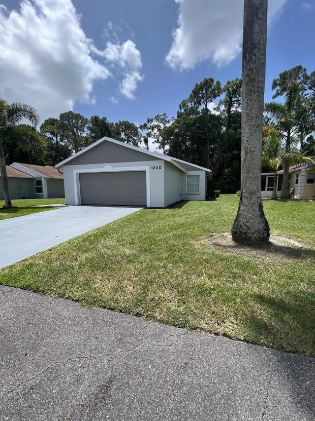 2 of 18 - 1240 Pine Sage Circle, West Palm Beach, FL