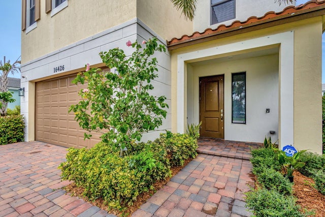 2 of 22 - 16426 Sandy Shore Dr, Westlake, FL