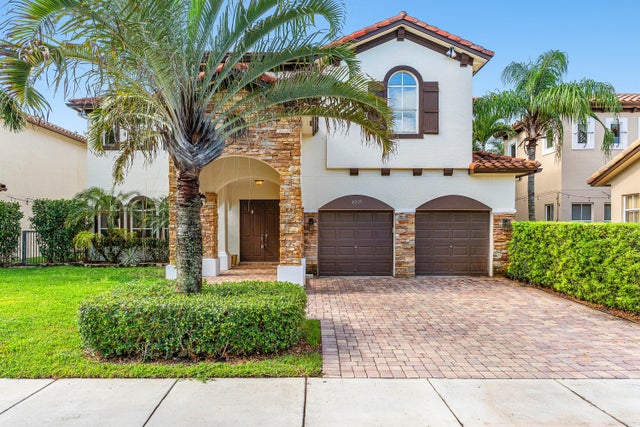 1 of 50 - 4205 Artesa Dr, Boynton Beach, FL