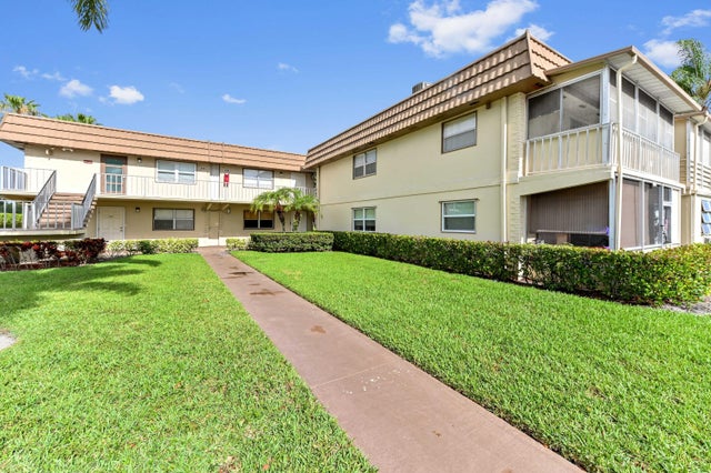 1 of 34 - 269 Saxony F, Delray Beach, FL