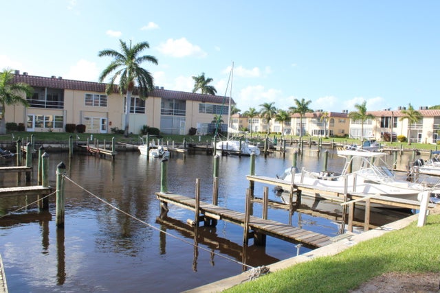 2 of 12 - 2600 S Kanner Highway #q7, Stuart, FL