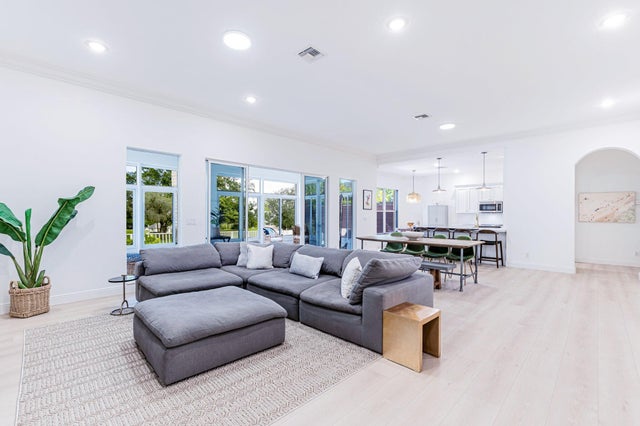2 of 42 - 2068 Wightman Dr, Wellington, FL