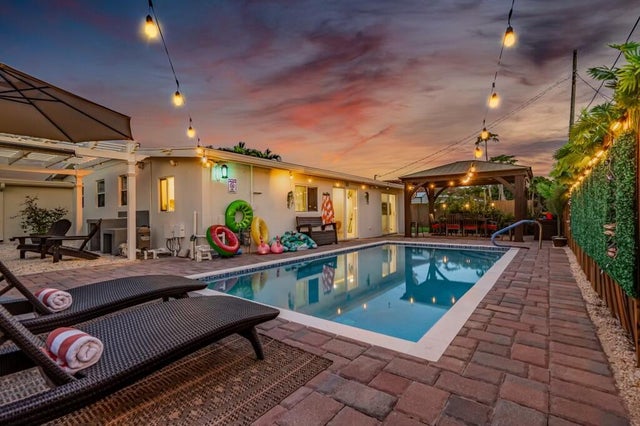 2 of 35 - 1445 Cindy Drive, Lake Worth Beach, FL