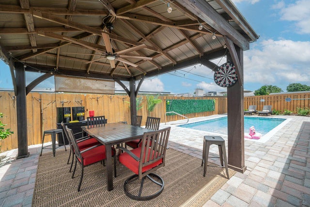 5 of 35 - 1445 Cindy Drive, Lake Worth Beach, FL