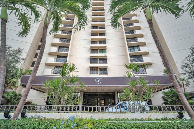 2 of 31 - 2480 Presidential Way #303, West Palm Beach, FL