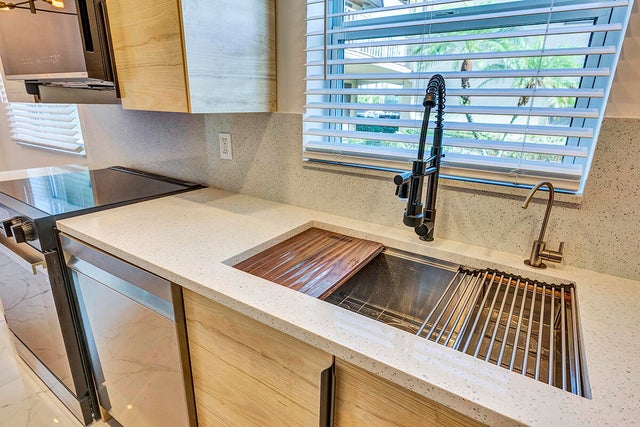 5 of 34 - 245 Saxony F, Delray Beach, FL