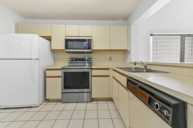 4 of 25 - 5531 Eton Ct, Boca Raton, FL