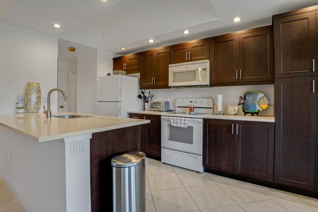 5 of 14 - 7472 La Paz Boulevard #102, Boca Raton, FL