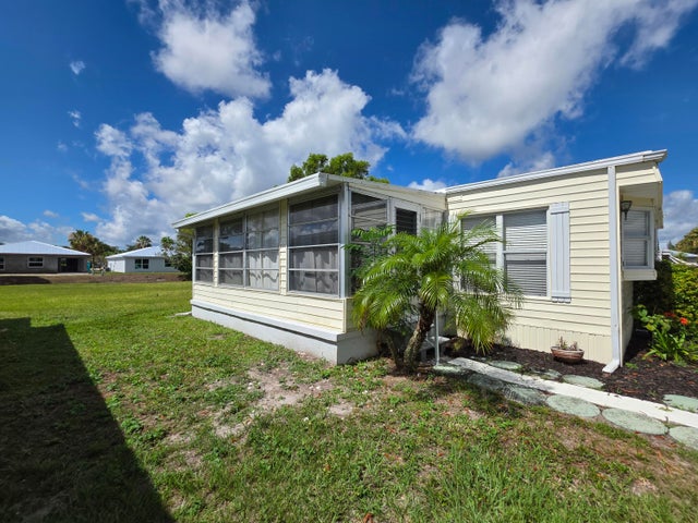 3 of 20 - 41 El Camino Real, Port Saint Lucie, FL