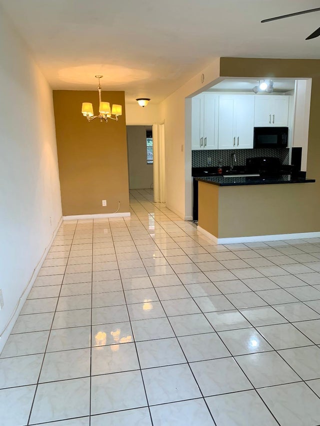 4 of 20 - 2915 Plunkett Street #11d, Hollywood, FL