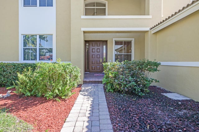 4 of 81 - 6945 Finamore Cir, Lake Worth, FL