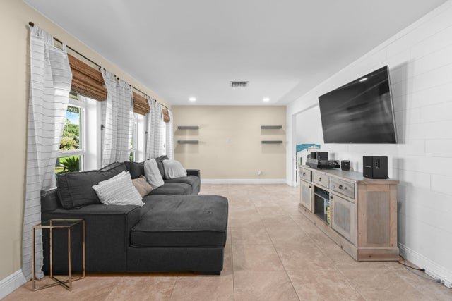 4 of 48 - 11886 Hemlock Street, Palm Beach Gardens, FL