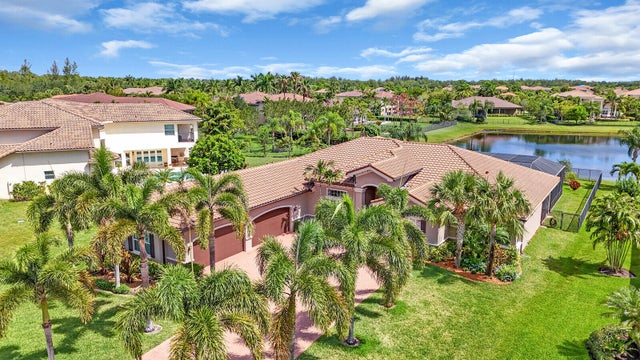 3 of 70 - 7802 Maywood Crest Dr, Palm Beach Gardens, FL