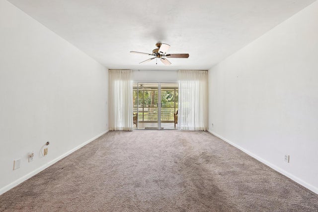 4 of 31 - 2 Garden St #203m, Tequesta, FL