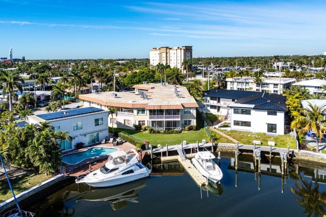 1 of 34 - 2201 Se 9th Street #107, Pompano Beach, FL