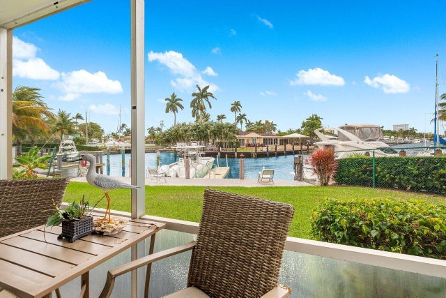 2 of 34 - 2201 Se 9th Street #107, Pompano Beach, FL