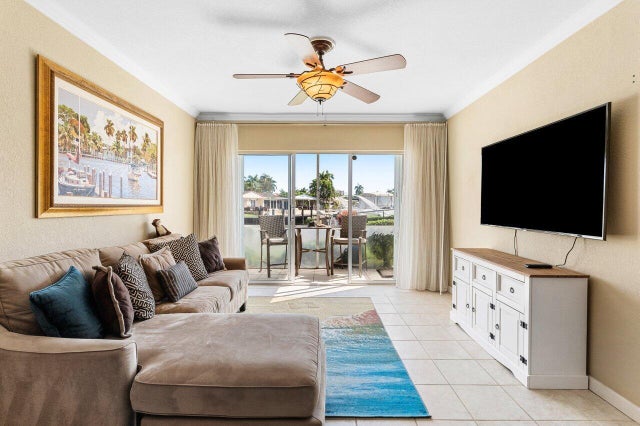 5 of 34 - 2201 Se 9th Street #107, Pompano Beach, FL