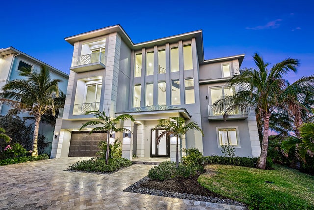 1 of 81 - 7916 S Ocean Dr, Jensen Beach, FL