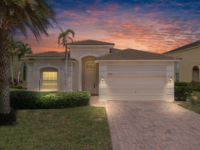 2 of 44 - 6234 Arlington Way, Fort Pierce, FL