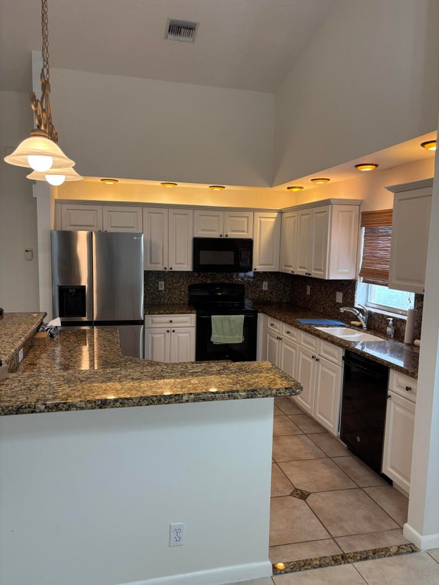 4 of 34 - 3962 Dafilee Circle, West Palm Beach, FL