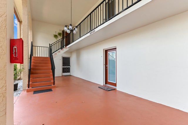 2 of 22 - 368 Lake Frances Drive #368, West Palm Beach, FL