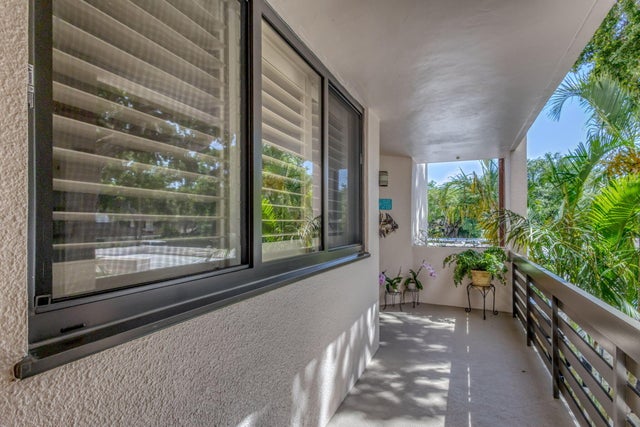 3 of 42 - 11370 Twelve Oaks Way #218, North Palm Beach, FL