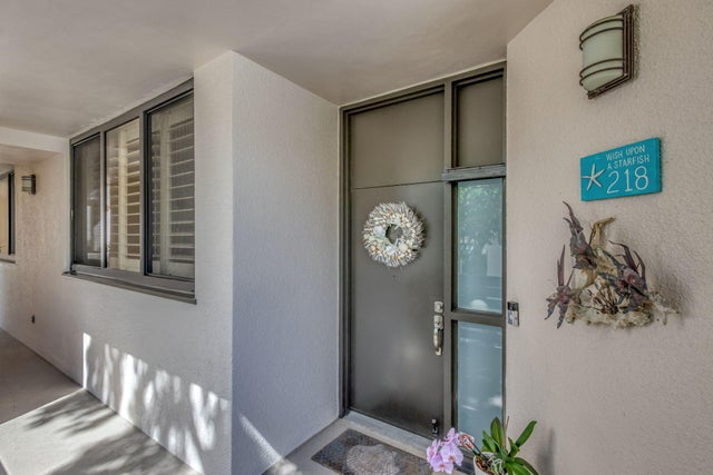 5 of 42 - 11370 Twelve Oaks Way #218, North Palm Beach, FL
