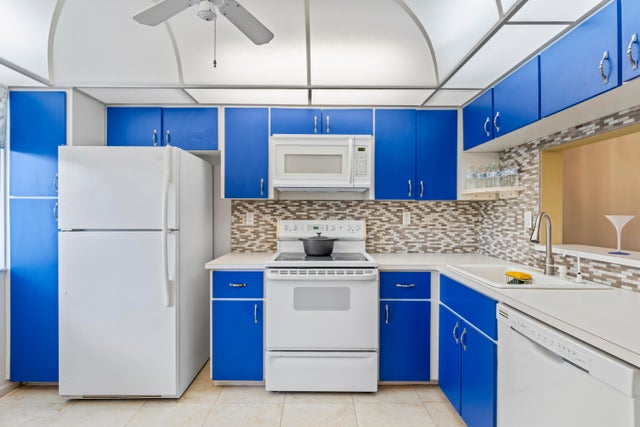 4 of 38 - 3601 Inverrary Drive #308, Lauderhill, FL