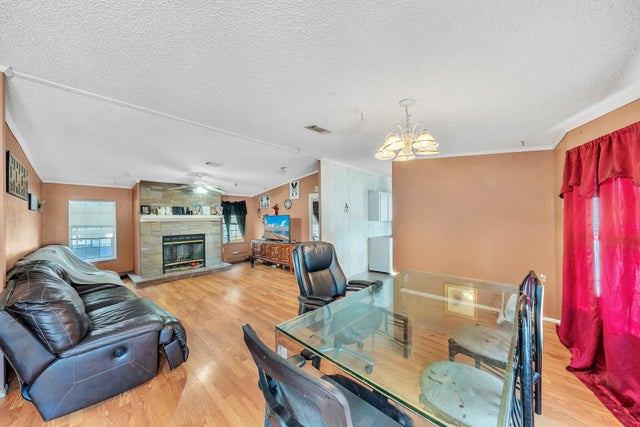 5 of 25 - 181 Plantation Boulevard Nw, Lake Worth, FL