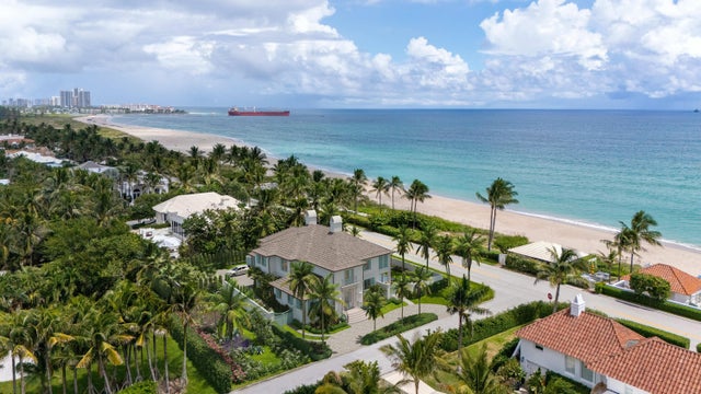 3 of 8 - 1285 N Ocean Boulevard, Palm Beach, FL
