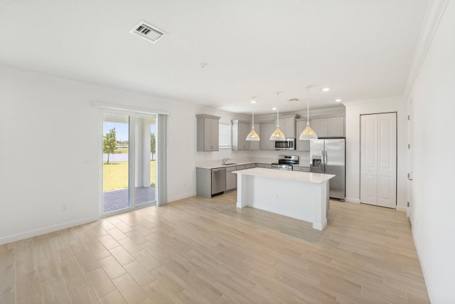 5 of 37 - 3544 Angler Drive, Fort Pierce, FL