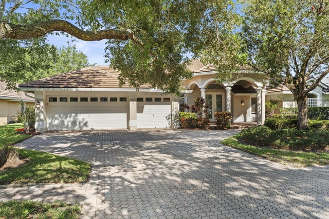 2 of 49 - 2554 Sw Mayacoo Wy, Palm City, FL