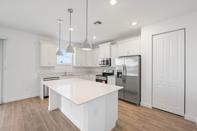 3 of 34 - 3538 Angler Dr, Fort Pierce, FL