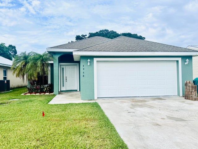 1 of 14 - 4948 Se 42nd Street, Okeechobee, FL
