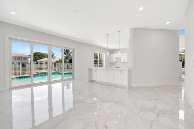 3 of 58 - 10601 Keystone Ct, Wellington, FL