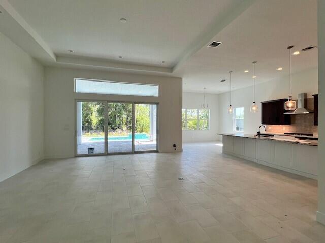 5 of 84 - 10082 Timber Creek Wy, Palm Beach Gardens, FL